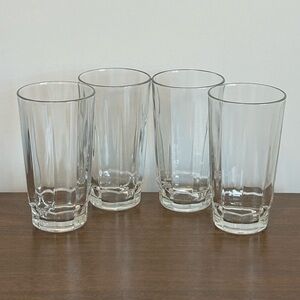 4 MEDUIM ARCOROC BENGALE RIBBED CLEAR GLASS GLASSES 5 1/2" TALL